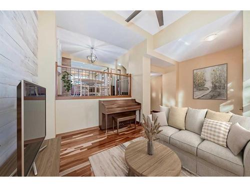 242 Benchlands Terrace, Canmore, AB - Indoor Photo Showing Living Room