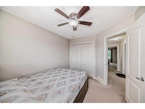 120 Saddlebrook Circle Ne, Calgary, AB - Indoor Photo Showing Bedroom