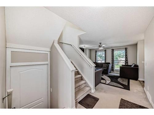 120 Saddlebrook Circle Ne, Calgary, AB - Indoor Photo Showing Other Room