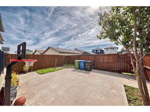 120 Saddlebrook Circle Ne, Calgary, AB - Outdoor