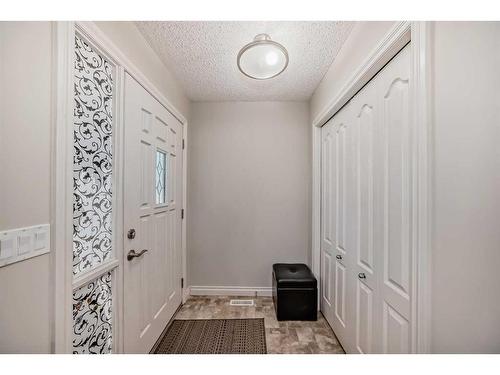 120 Saddlebrook Circle Ne, Calgary, AB - Indoor Photo Showing Other Room