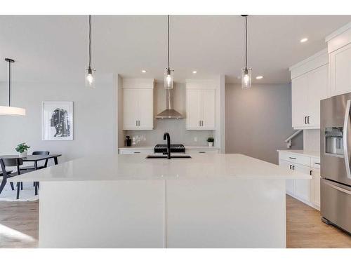 20 Rowley Terrace Nw, Calgary, AB - Indoor Photo Showing Kitchen With Stainless Steel Kitchen With Upgraded Kitchen