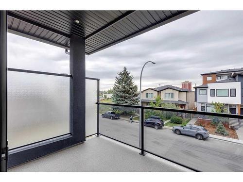 941-38 Street, Calgary, AB - Outdoor With Exterior