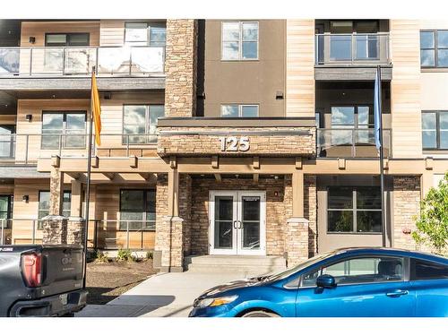 311-125 Wolf Hollow Crescent Se, Calgary, AB - Outdoor With Balcony