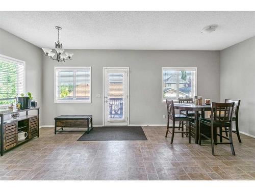 96 Elgin View Se, Calgary, AB - Indoor Photo Showing Dining Room