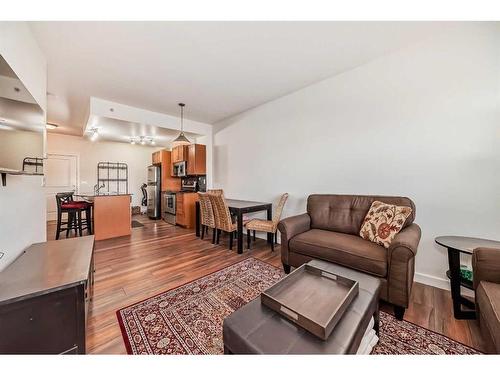 1410-11811 Lake Fraser Drive Se, Calgary, AB - Indoor Photo Showing Living Room