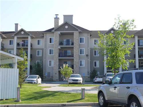 2409-12 Cimarron Common, Okotoks, AB - Outdoor With Facade