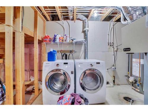 61 Redstone Villas Ne, Calgary, AB - Indoor Photo Showing Laundry Room