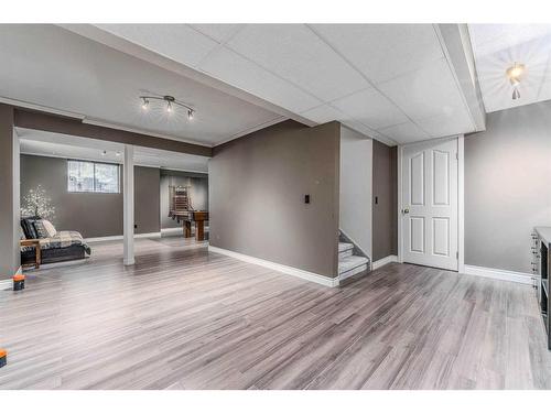 50 Hampstead Circle Nw, Calgary, AB - Indoor