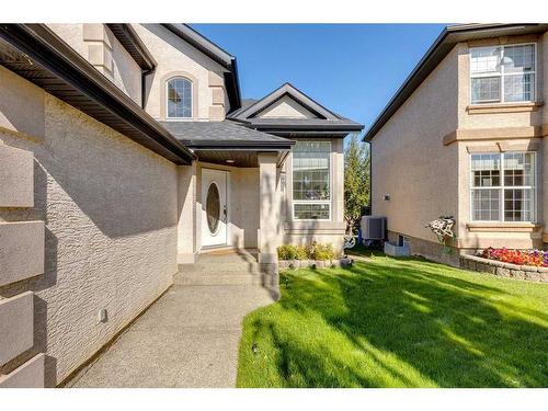 9 Cranwell Place Se, Calgary, AB - Outdoor