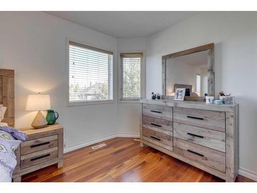 9 Cranwell Place Se, Calgary, AB - Indoor Photo Showing Bedroom