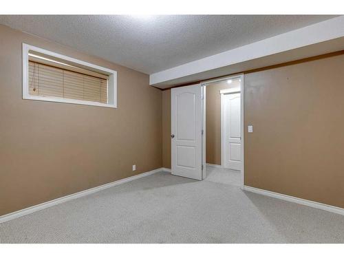 9 Cranwell Place Se, Calgary, AB - Indoor Photo Showing Other Room