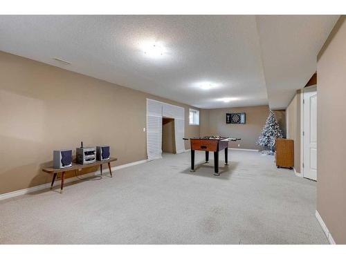 9 Cranwell Place Se, Calgary, AB - Indoor