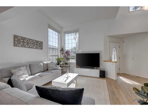 9 Cranwell Place Se, Calgary, AB - Indoor Photo Showing Living Room