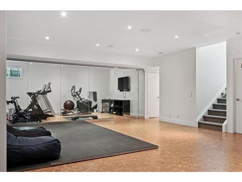 2603 14 Avenue Nw, Calgary, AB - Indoor Photo Showing Gym Room