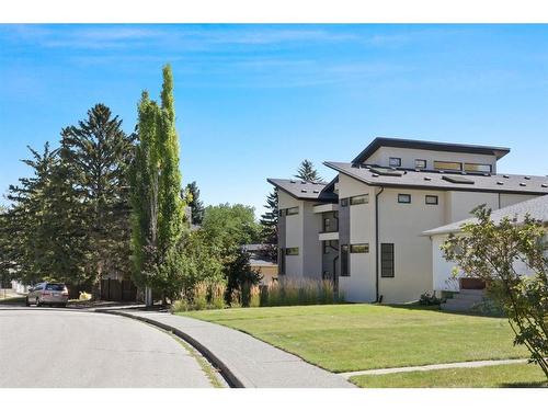 2603 14 Avenue Nw, Calgary, AB - Outdoor