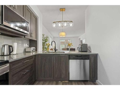 214 Silverado Skies Common Sw, Calgary, AB - Indoor Photo Showing Kitchen