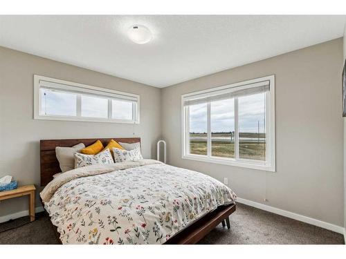 72 Copperstone Common Se, Calgary, AB - Indoor Photo Showing Bedroom