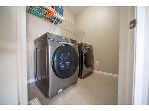 414 Cranford Court Se, Calgary, AB - Indoor Photo Showing Laundry Room