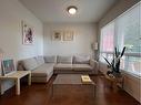 814 22 Avenue Se, Calgary, AB  - Indoor Photo Showing Living Room 