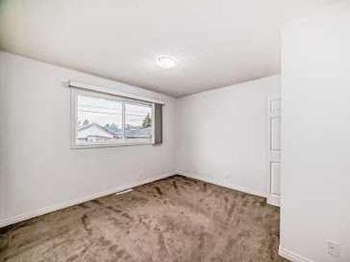 5020 Maryvale Drive Ne, Calgary, AB - Indoor Photo Showing Other Room