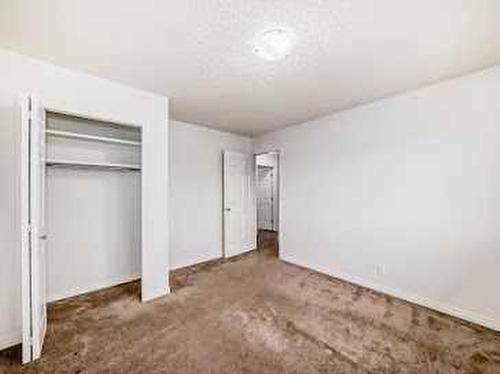 5020 Maryvale Drive Ne, Calgary, AB - Indoor Photo Showing Other Room