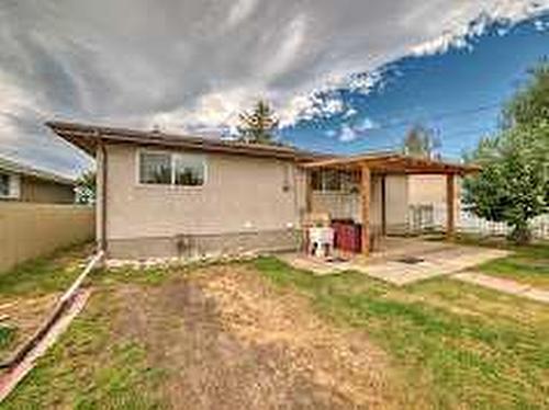 5020 Maryvale Drive Ne, Calgary, AB - Outdoor