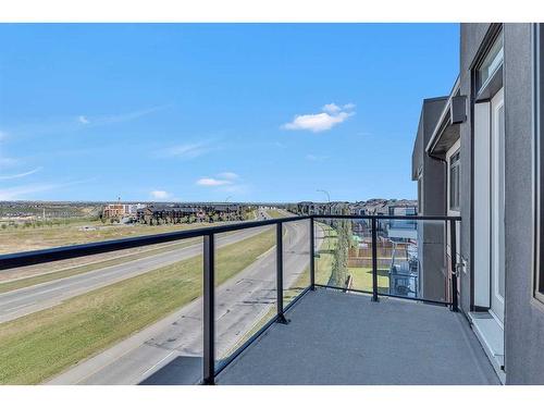 403-214 Sherwood Square Nw, Calgary, AB - Outdoor With Balcony With View