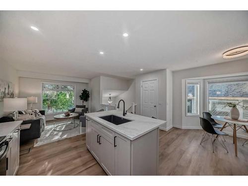 52 Riverbirch Road Se, Calgary, AB - Indoor