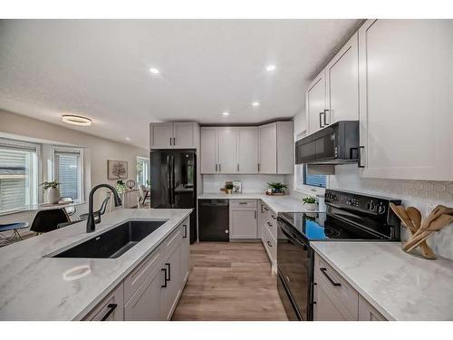 52 Riverbirch Road Se, Calgary, AB - Indoor Photo Showing Kitchen