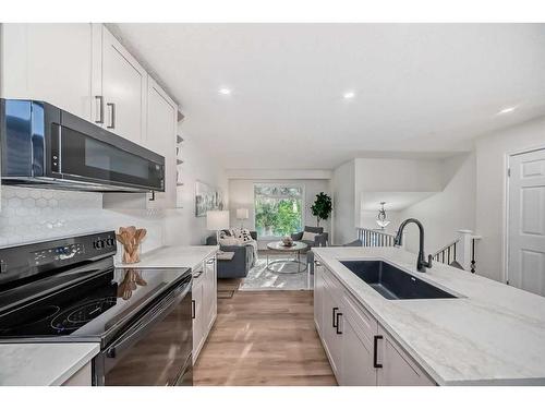 52 Riverbirch Road Se, Calgary, AB - Indoor Photo Showing Kitchen