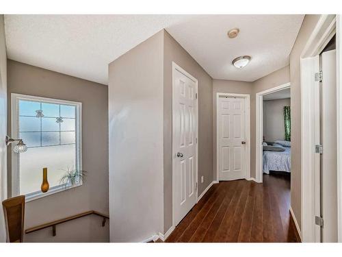 166 Tarawood Lane Ne, Calgary, AB - Indoor Photo Showing Other Room