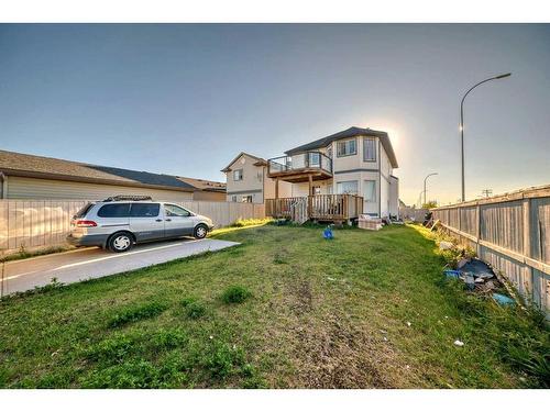 166 Tarawood Lane Ne, Calgary, AB - Outdoor