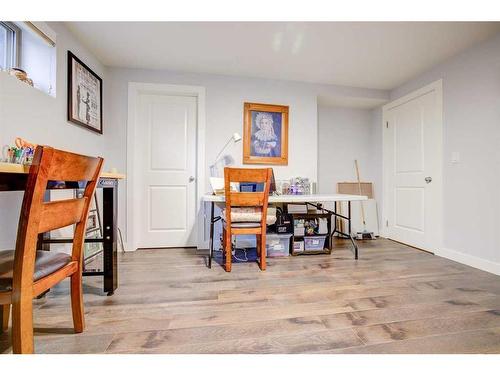 1622 Montrose Terrace Se, High River, AB - Indoor Photo Showing Dining Room