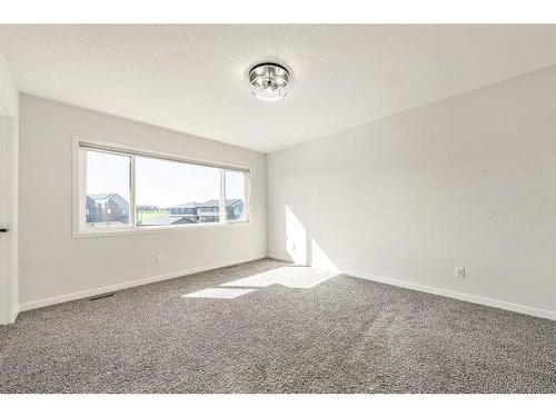 93 Setonstone Green Se, Calgary, AB - Indoor Photo Showing Other Room