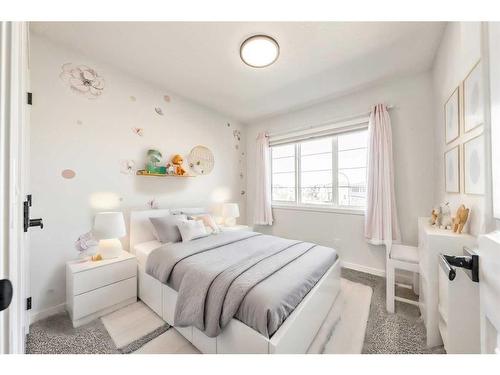 93 Setonstone Green Se, Calgary, AB - Indoor Photo Showing Bedroom