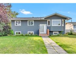 815 Sabrina Road SW Calgary, AB T2W 0P5