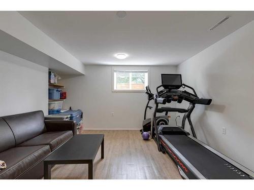 23 & 25 Creston Crescent Nw, Calgary, AB - Indoor