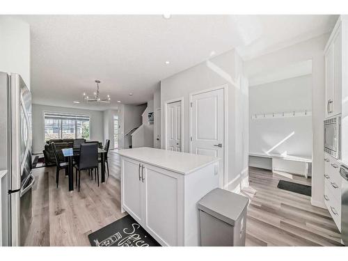 20 Creekstone Drive Sw, Calgary, AB - Indoor