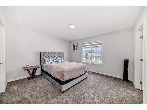 20 Creekstone Drive Sw, Calgary, AB - Indoor Photo Showing Bedroom