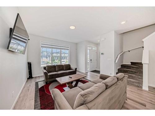 20 Creekstone Drive Sw, Calgary, AB - Indoor Photo Showing Living Room