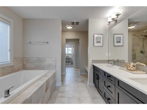 202 Auburn Sound Manor Se, Calgary, AB - Indoor Photo Showing Bathroom