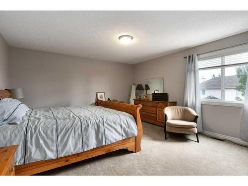 357 Wentworth Place Sw, Calgary, AB - Indoor Photo Showing Bedroom