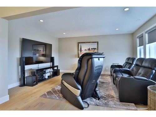 39 Prairie Smoke Rise, Rural Rocky View County, AB - Indoor Photo Showing Living Room