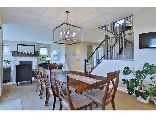 39 Prairie Smoke Rise, Rural Rocky View County, AB - Indoor Photo Showing Dining Room