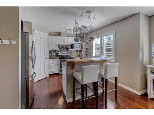 117 Hidden Creek Gardens Nw, Calgary, AB - Indoor Photo Showing Dining Room