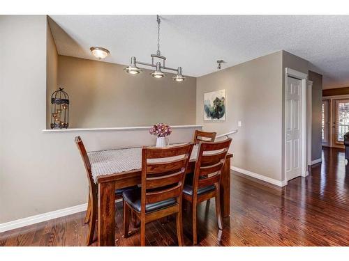 117 Hidden Creek Gardens Nw, Calgary, AB - Indoor Photo Showing Dining Room