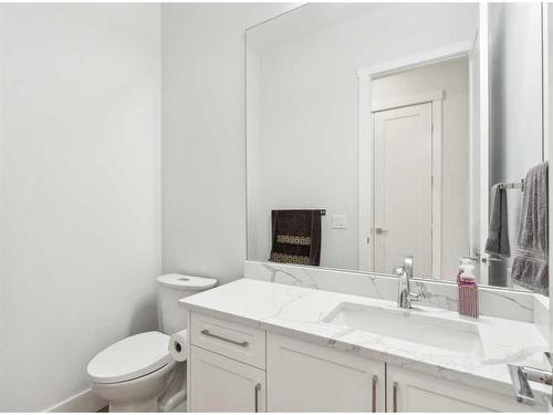 1476 Coopers Landing Sw, Airdrie, AB - Indoor Photo Showing Bathroom