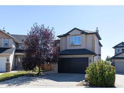 46 Royal Birkdale Court NW Calgary, AB T3G 5R6