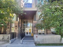 116-823 5 Avenue NW Calgary, AB T2N 0R5